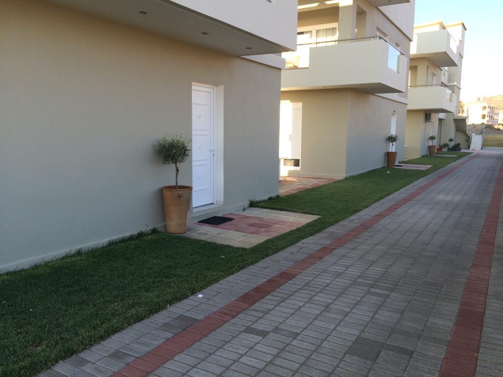 Holiday Luxury Villas Kalamaki  Exterior photo